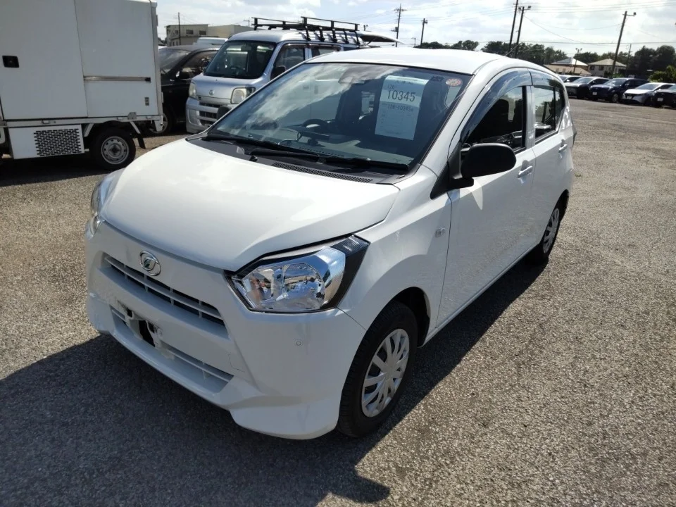 Daihatsu Mira e:S LA350S 2021